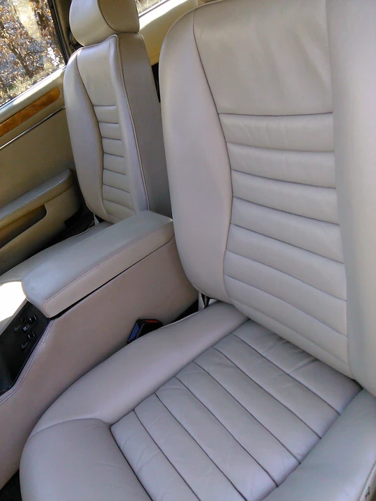 1984 Jaguar XJS Pre-Facelift V12 - Image 4 of 16