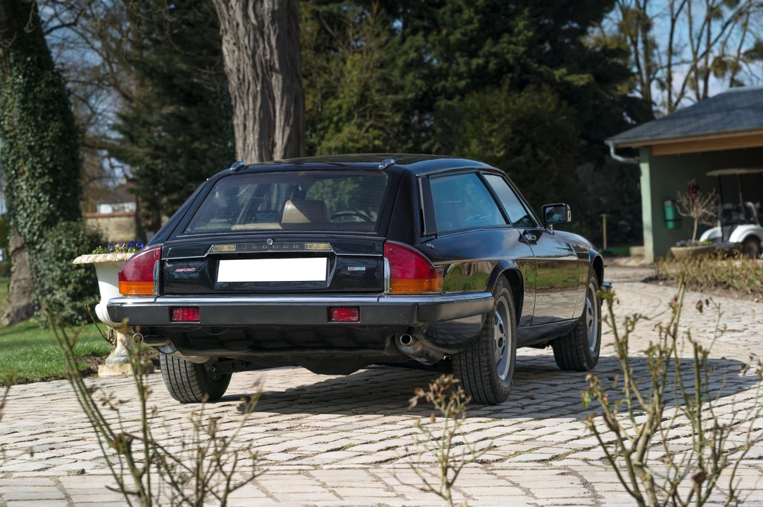 1984 Jaguar XJS Pre-Facelift V12 - Image 11 of 31