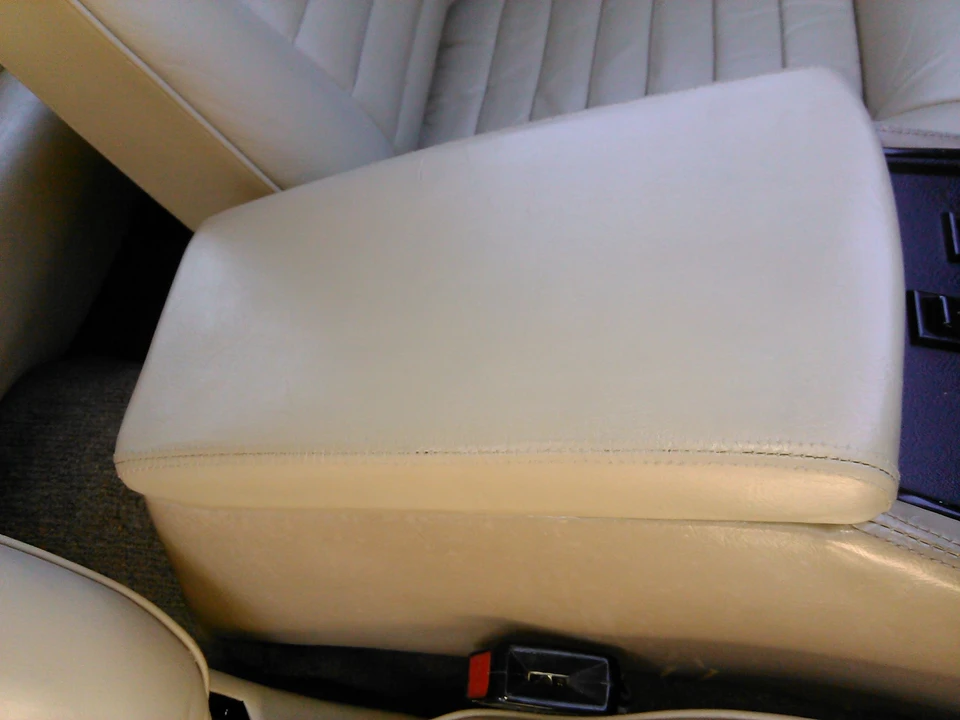 1984 Jaguar XJS Pre-Facelift V12 - Image 5 of 16