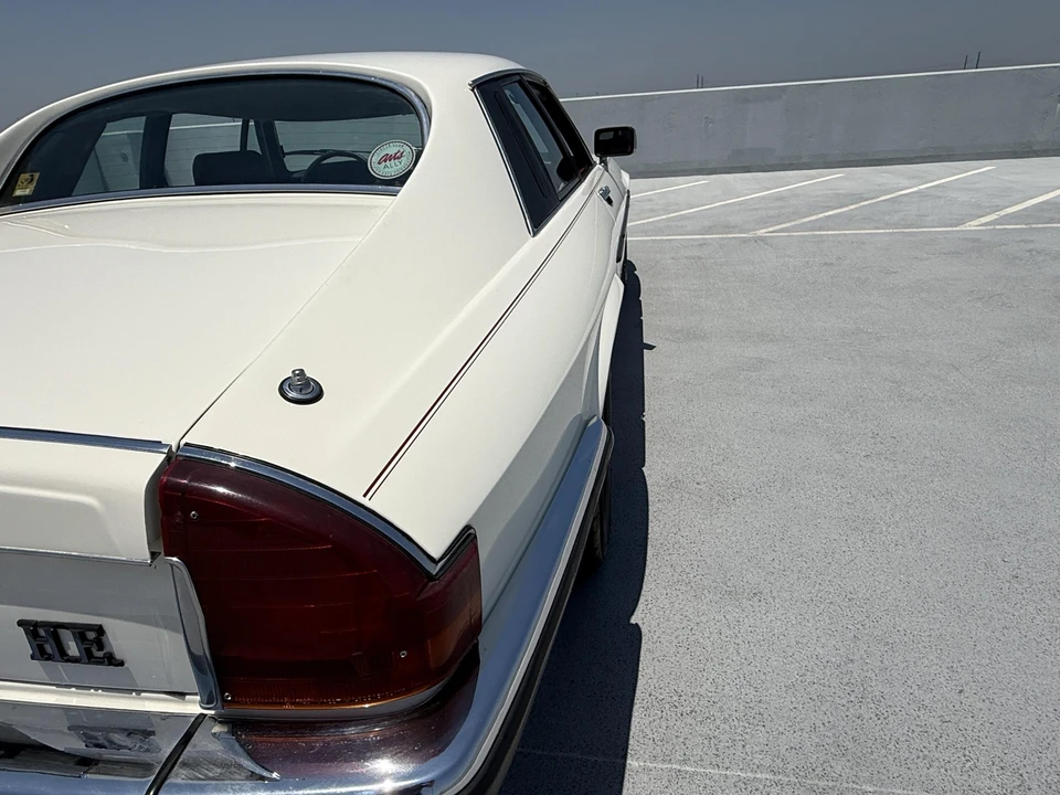 1984 Jaguar XJS Pre-Facelift V12 - Image 19 of 31
