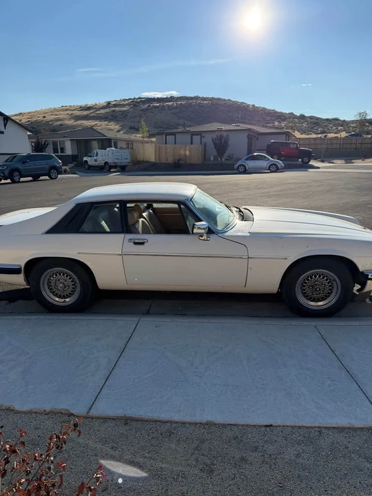 1984 Jaguar XJS Pre-Facelift V12 - Image 4 of 9