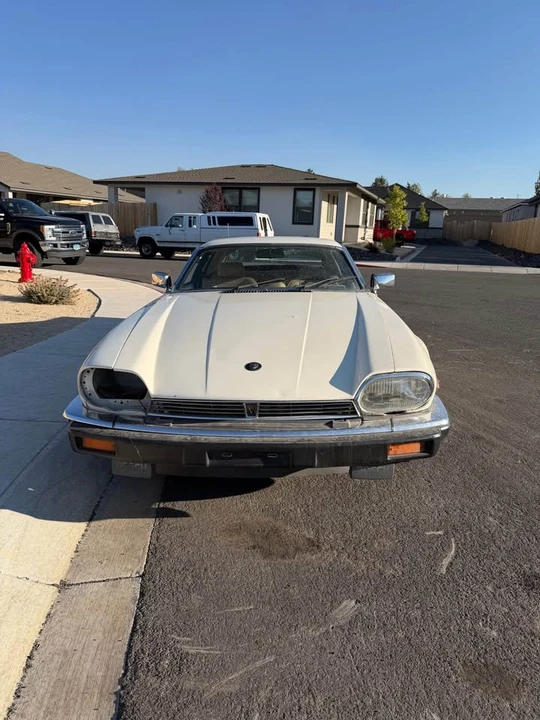 1984 Jaguar XJS Pre-Facelift V12 - Image 2 of 9