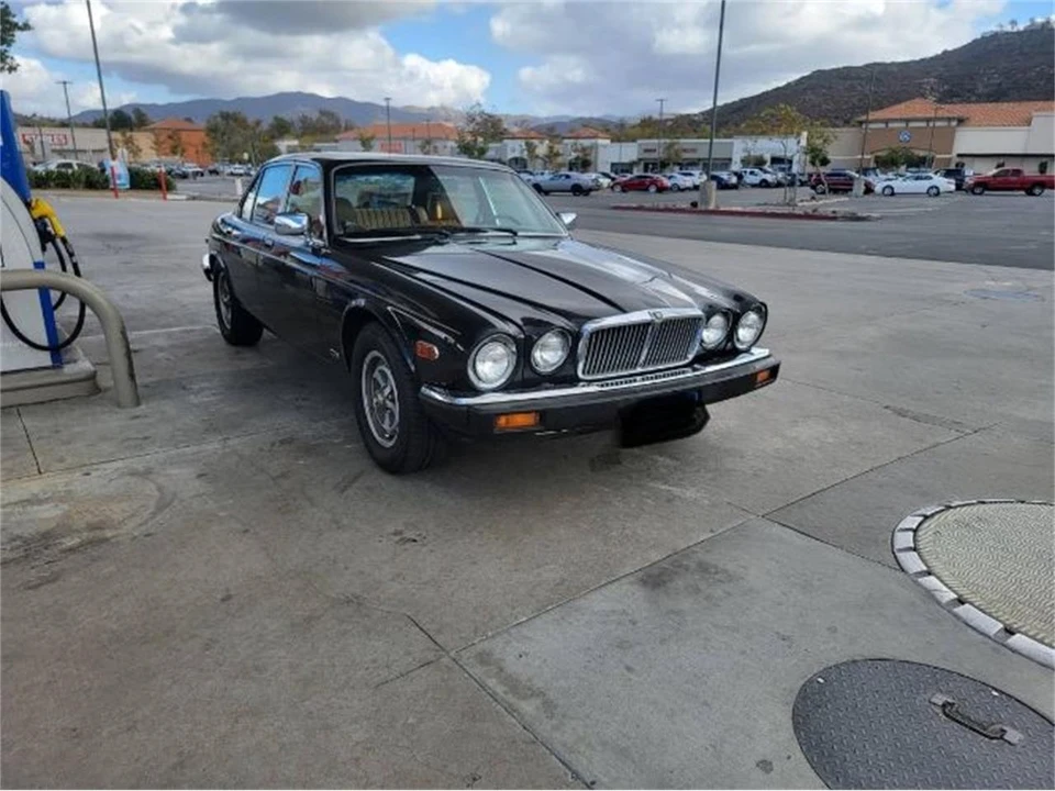 1984 Jaguar XJ Series 3 - Image 2 of 24