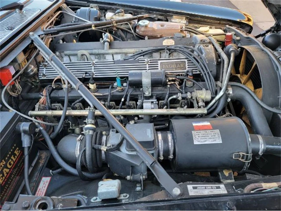 1984 Jaguar XJ Series 3 - Image 15 of 24