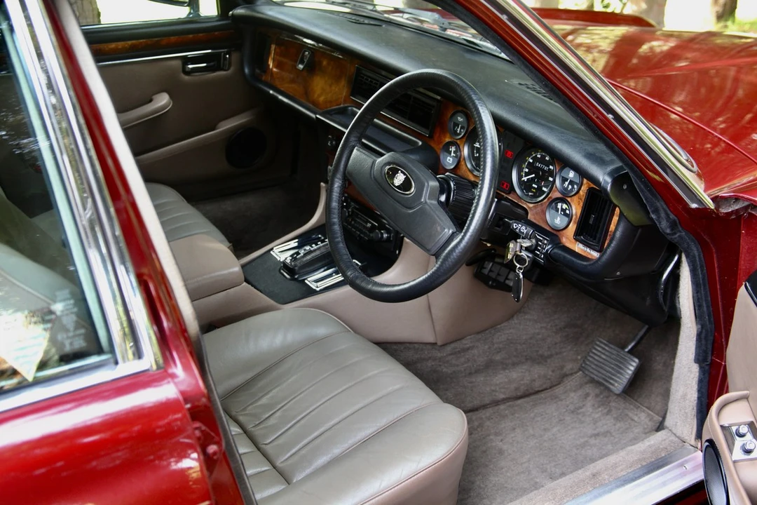 1984 Jaguar XJ Series 3 - Image 28 of 30