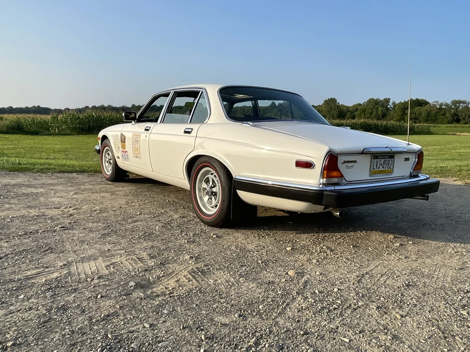 1984 Jaguar XJ Series 3 - Image 19 of 31