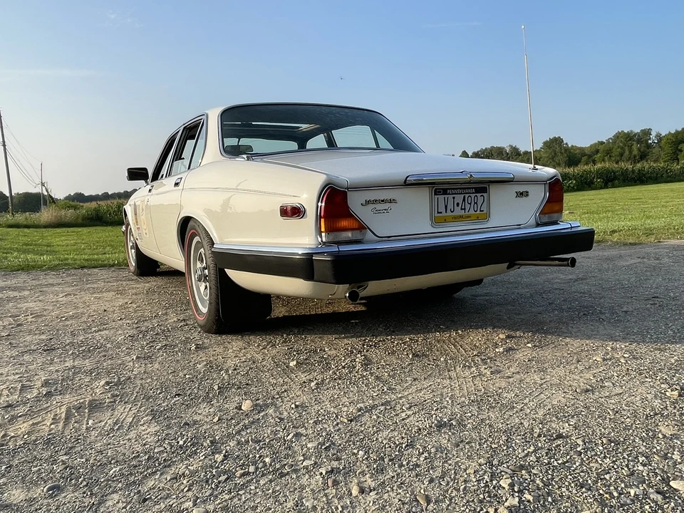 1984 Jaguar XJ Series 3 - Image 25 of 31