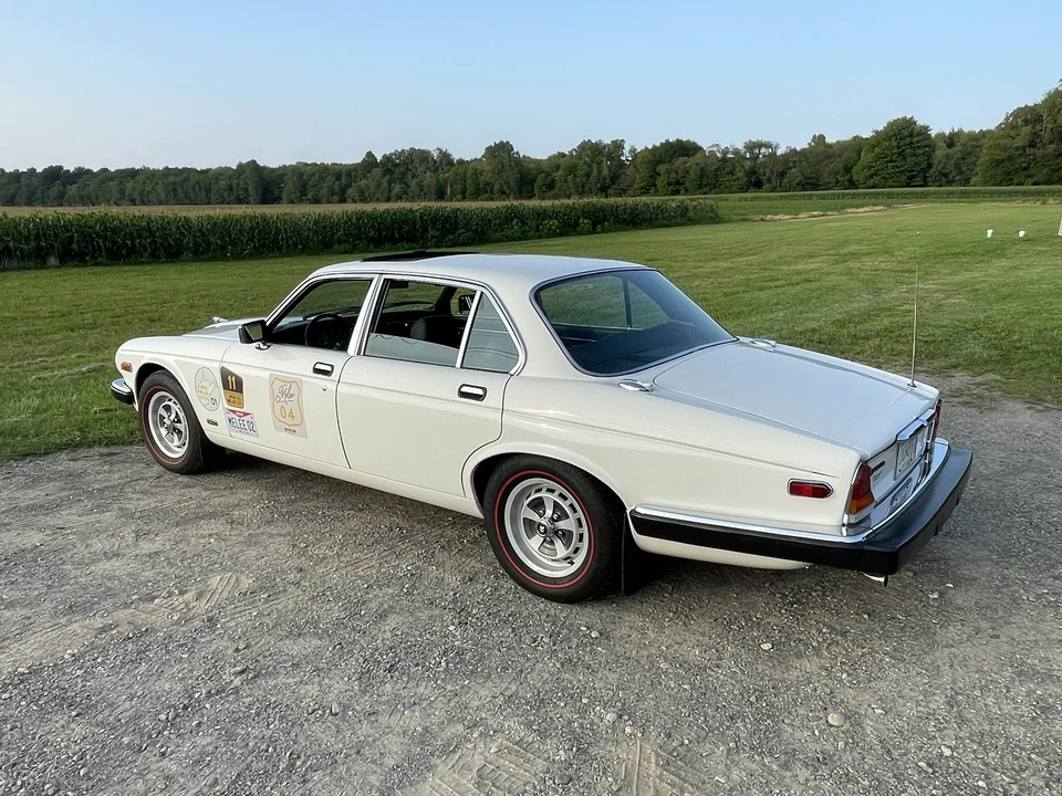 1984 Jaguar XJ Series 3 - Image 14 of 31