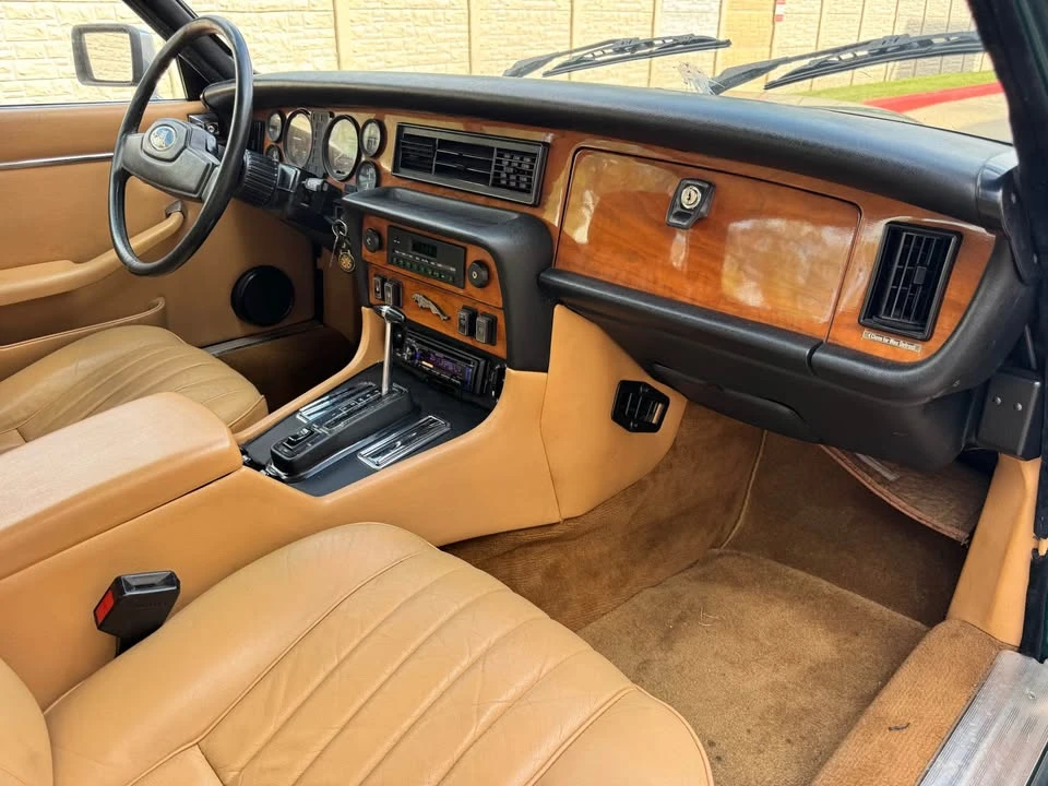 1984 Jaguar XJ Series 3 - Image 16 of 20