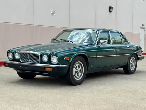 1984 Jaguar XJ6 Sedan