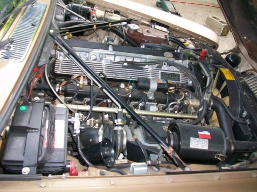 1984 Jaguar XJ Series 3 - Image 7 of 8