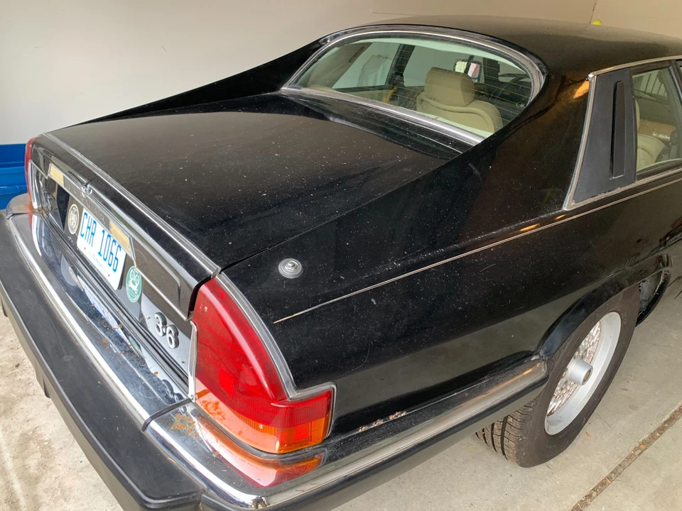 1984 Jaguar XJS Pre-Facelift AJ-6 - Image 15 of 31