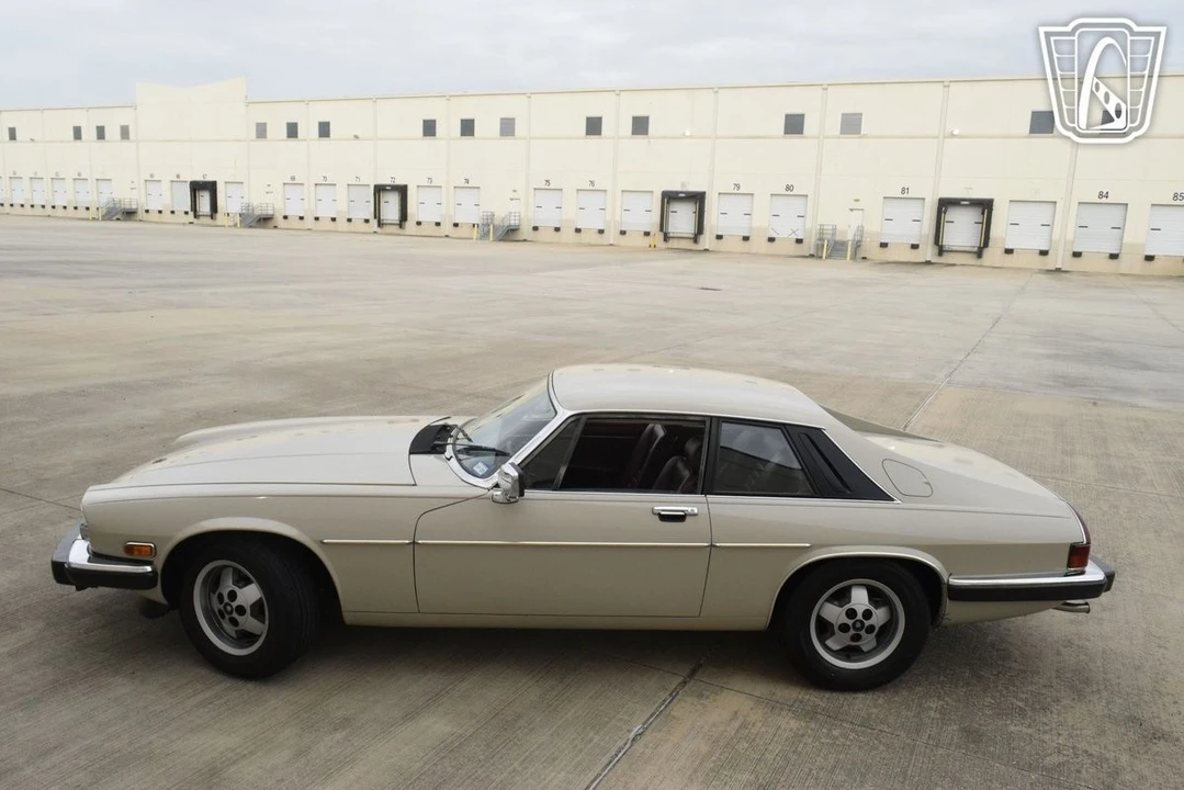 1984 Jaguar XJS Pre-Facelift V12 - Image 4 of 12