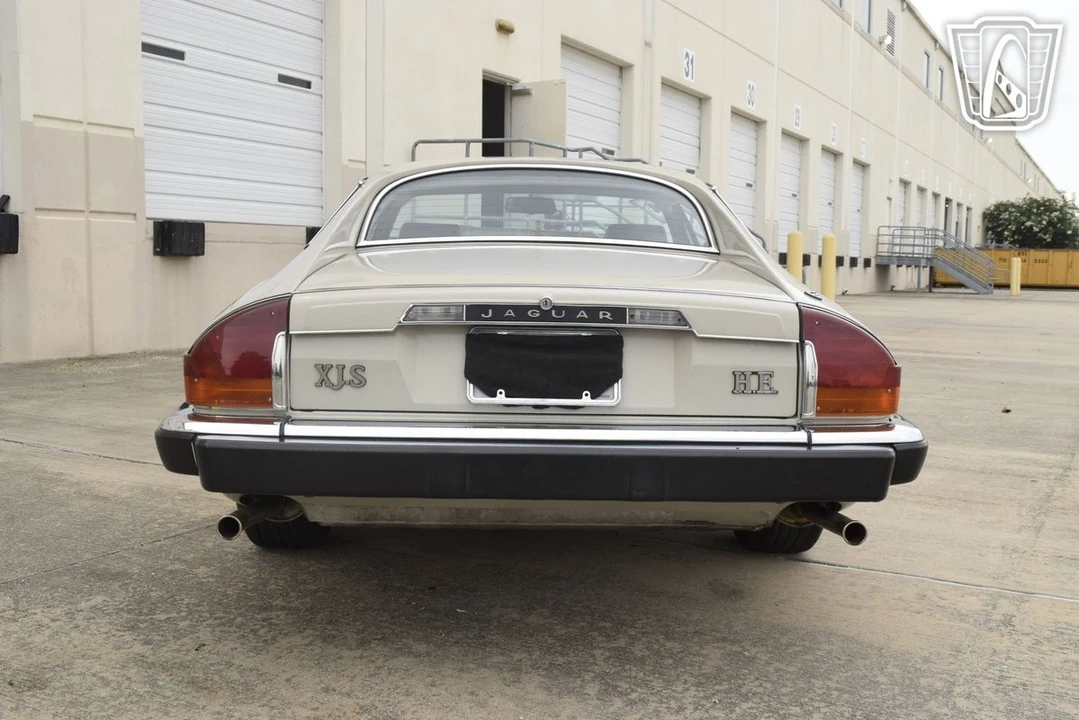1984 Jaguar XJS Pre-Facelift V12 - Image 12 of 12
