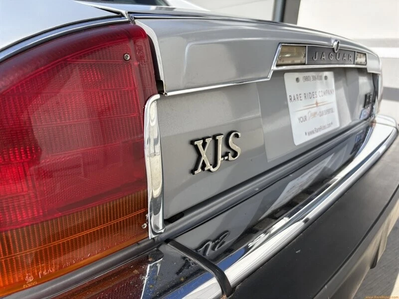 1984 Jaguar XJS - Image 26 of 31
