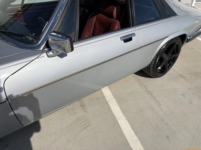 1984 Jaguar XJS - Image 11 of 21