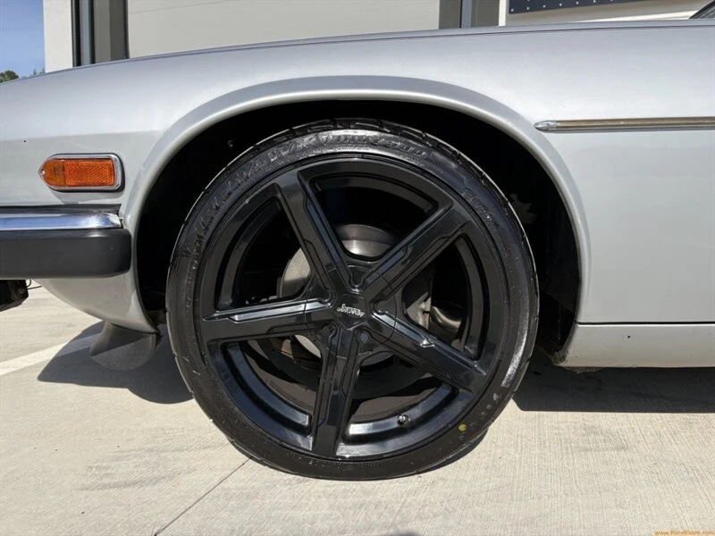 1984 Jaguar XJS - Image 30 of 31