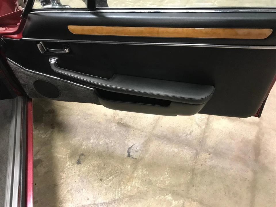 1984 Jaguar XJS Pre-Facelift AJ-6 - Image 17 of 31