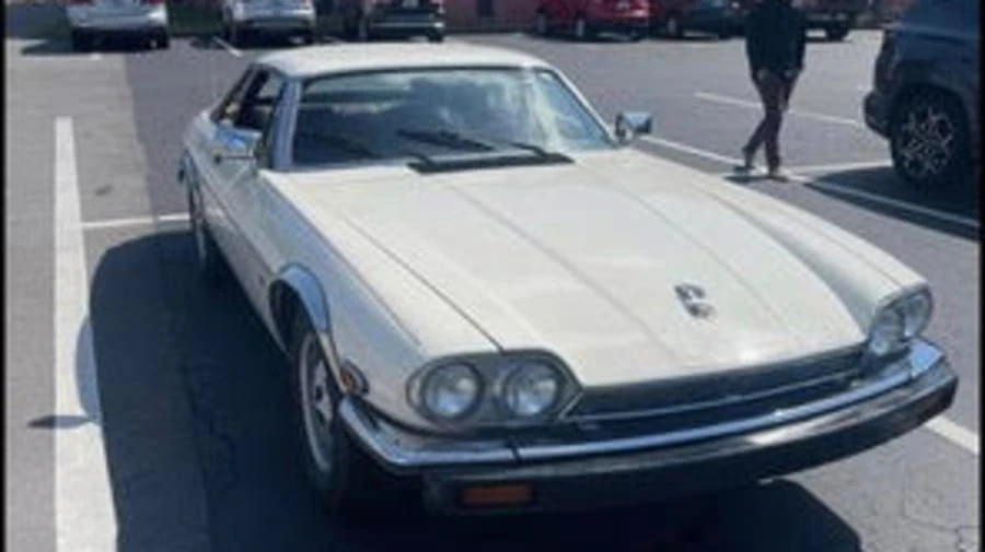 1984 Jaguar XJS - Image 17 of 19