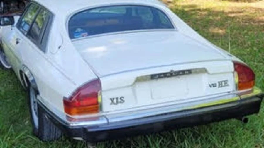 1984 Jaguar XJS - Image 18 of 19