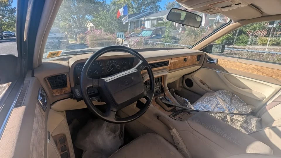 1984 Jaguar XJ Series 3 - Image 6 of 7