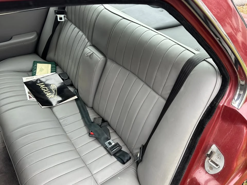 1984 Jaguar XJ Series 3 - Image 9 of 9