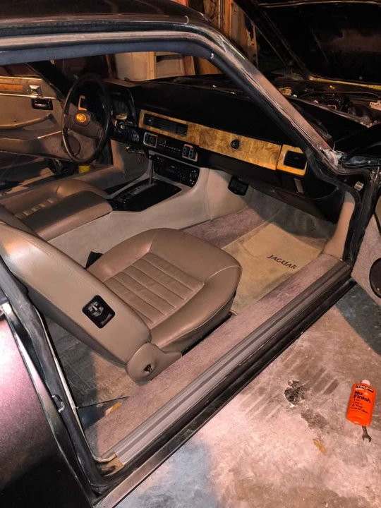 1984 Jaguar XJS - Image 9 of 9