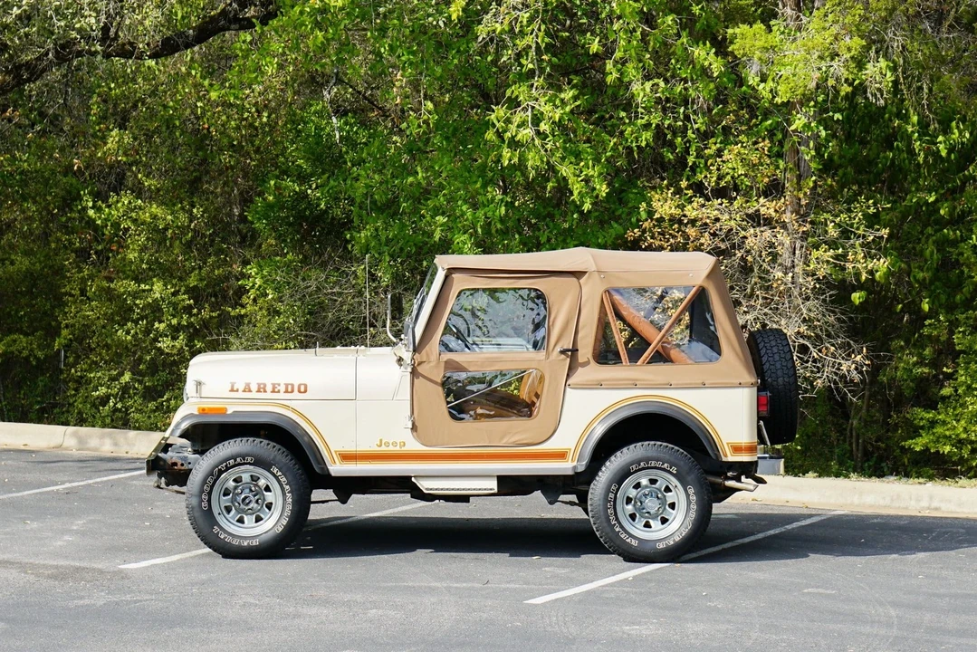 1984 Jeep CJ7 - Image 2 of 21