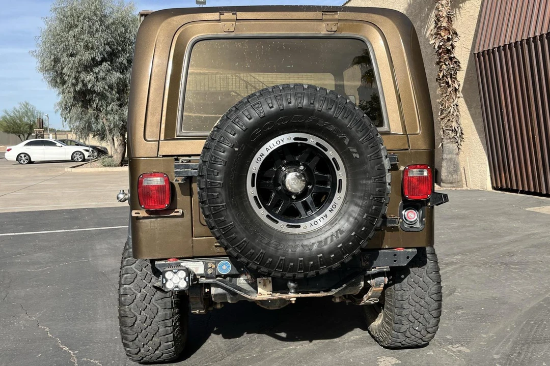 1984 Jeep CJ7 - Image 5 of 9