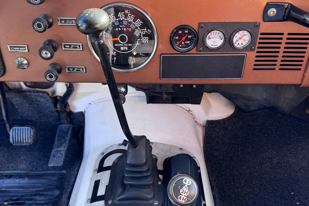 1984 Jeep CJ7 - Image 27 of 31