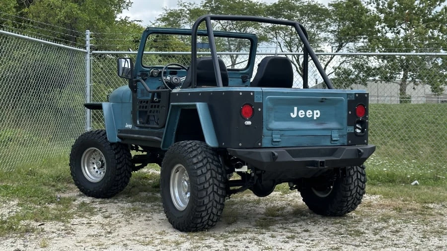 1984 Jeep CJ7 - Image 2 of 23