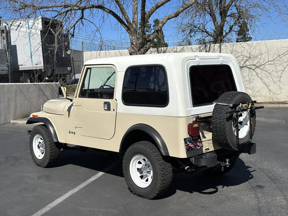 1984 Jeep CJ7 - Image 25 of 31