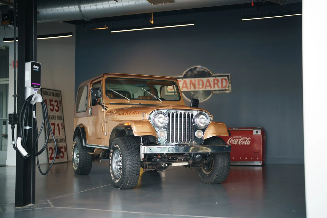 1984 Jeep CJ7 - Image 2 of 31