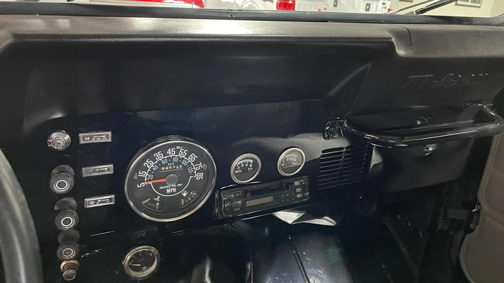 1984 Jeep CJ7 - Image 7 of 13