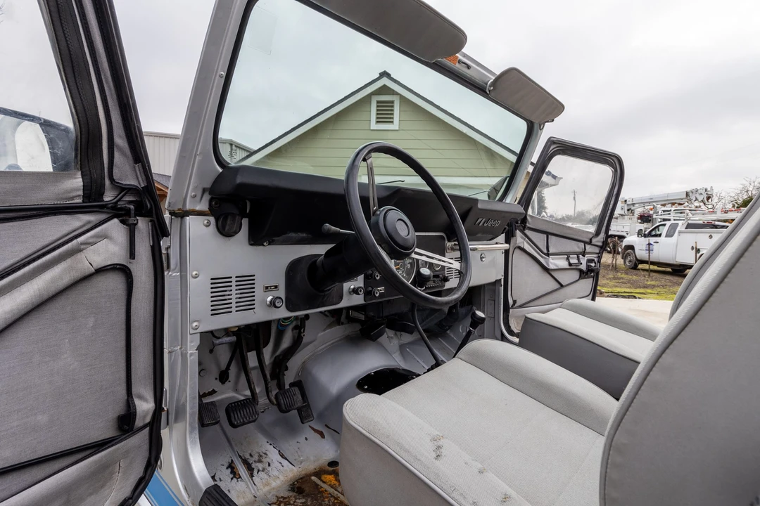 1984 Jeep CJ7 - Image 14 of 31