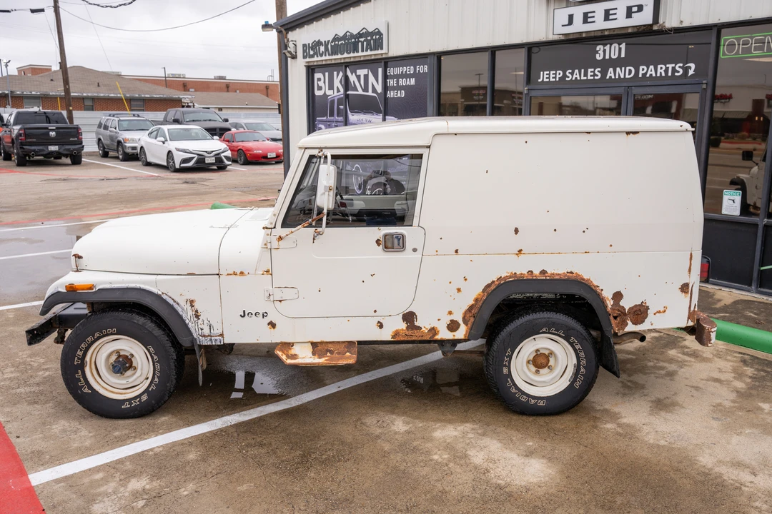 1984 Jeep CJ8 Scrambler - Image 6 of 31