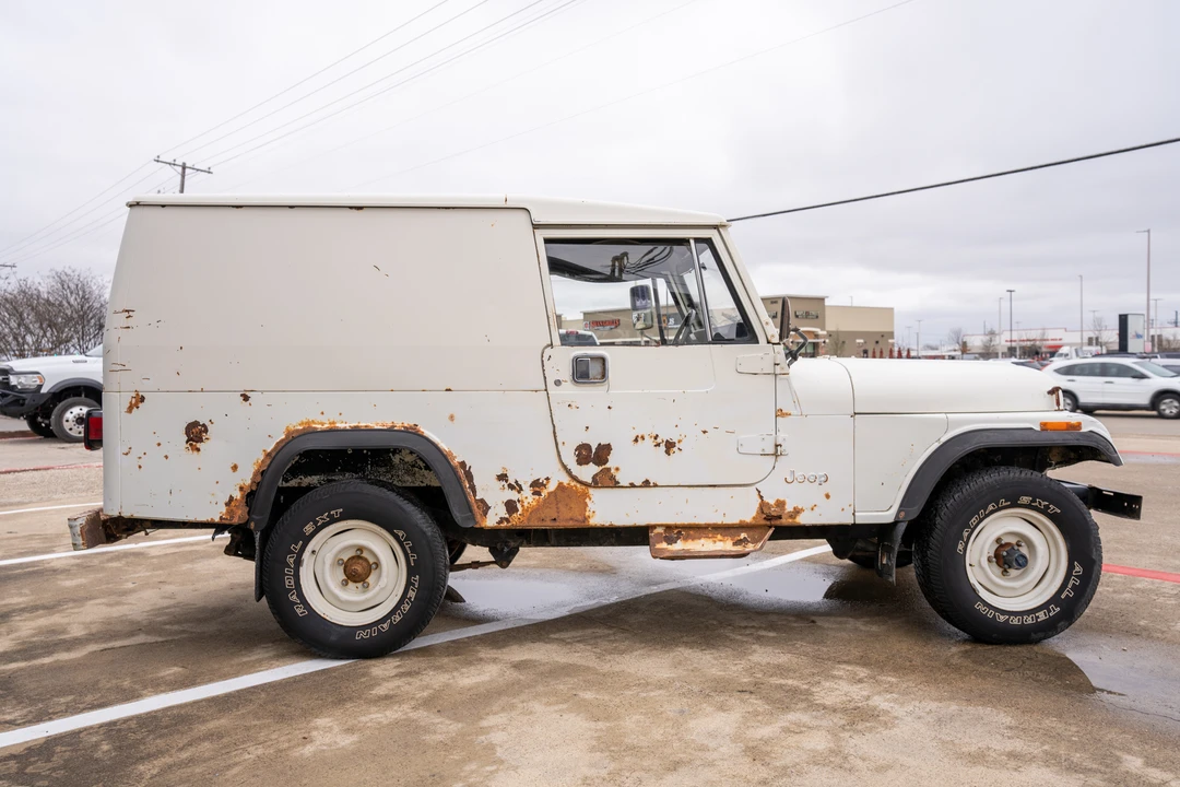1984 Jeep CJ8 Scrambler - Image 16 of 31