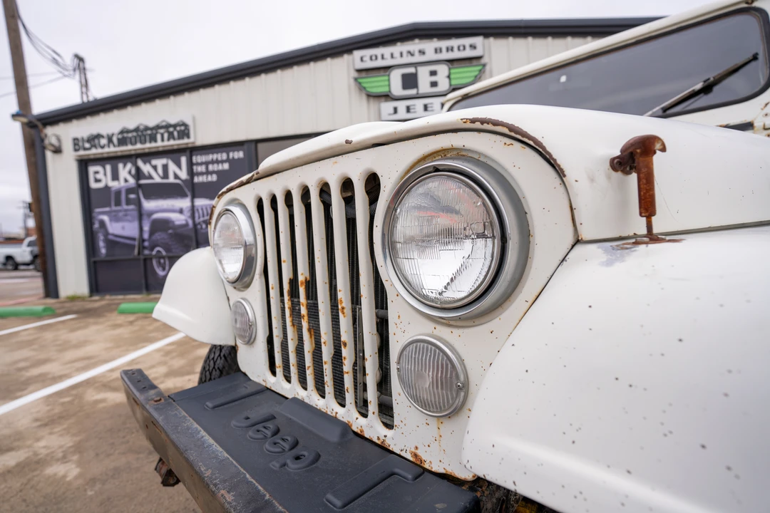 1984 Jeep CJ8 Scrambler - Image 28 of 31