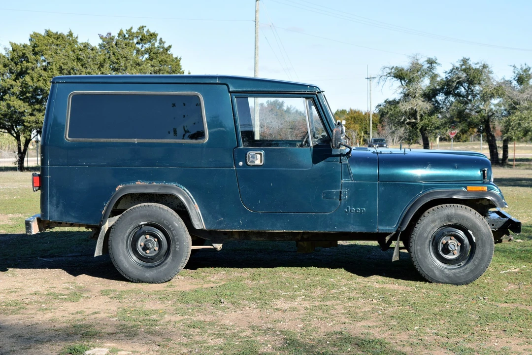 1984 Jeep CJ8 Scrambler - Image 6 of 31