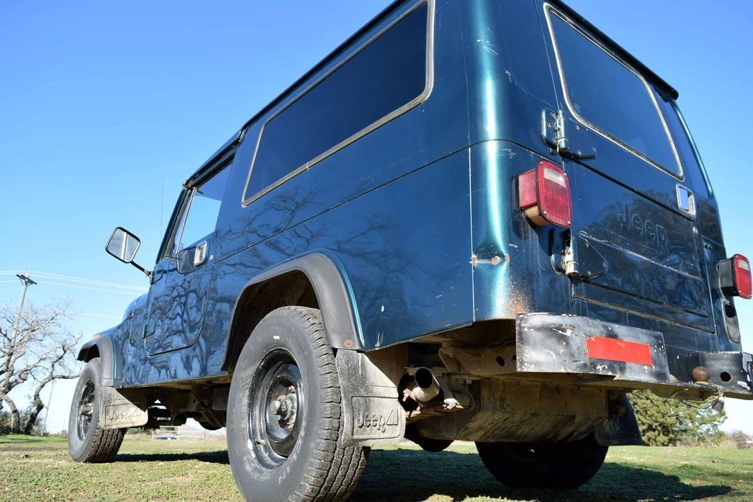 1984 Jeep CJ8 Scrambler - Image 20 of 31