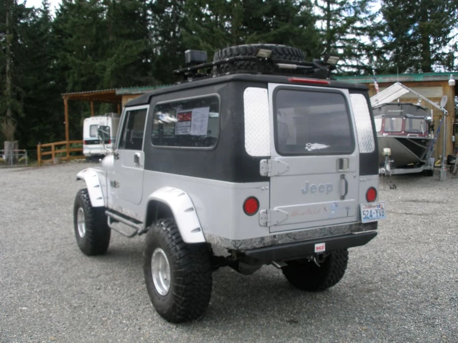 1984 Jeep CJ8 Scrambler - Image 3 of 8