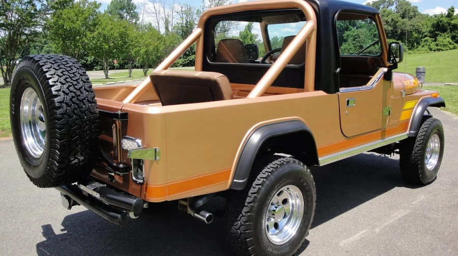 1984 Jeep CJ8 Scrambler - Image 2 of 12