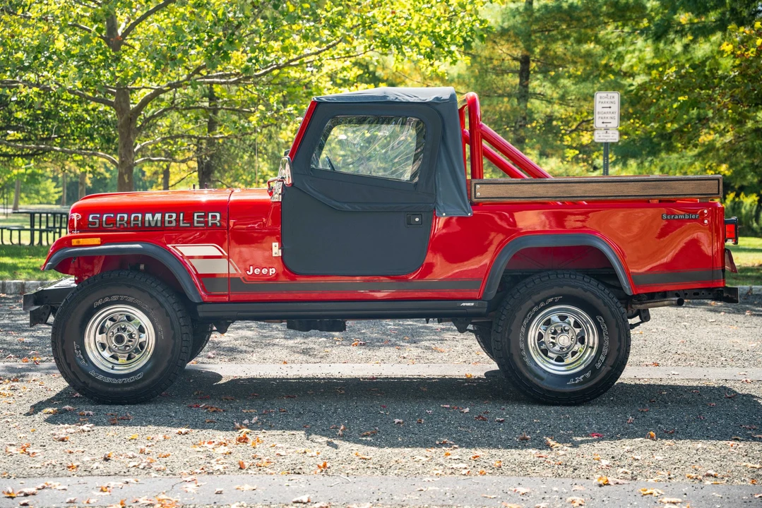 1984 Jeep CJ8 Scrambler - Image 28 of 31