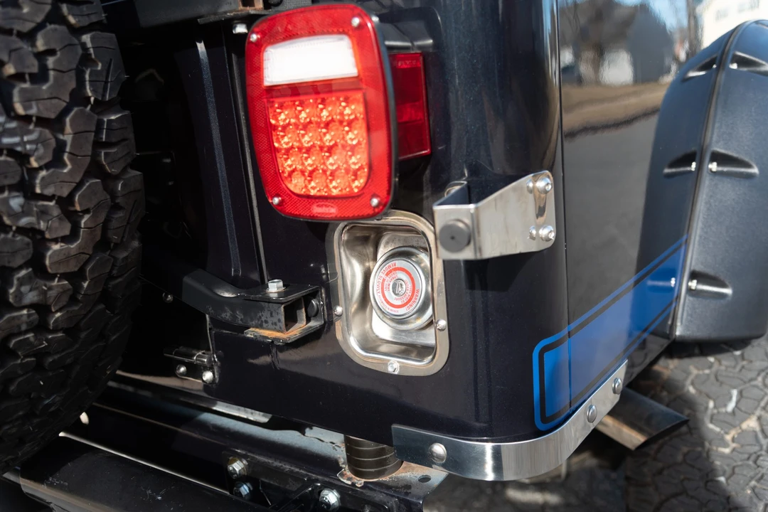1984 Jeep CJ8 Scrambler - Image 27 of 31