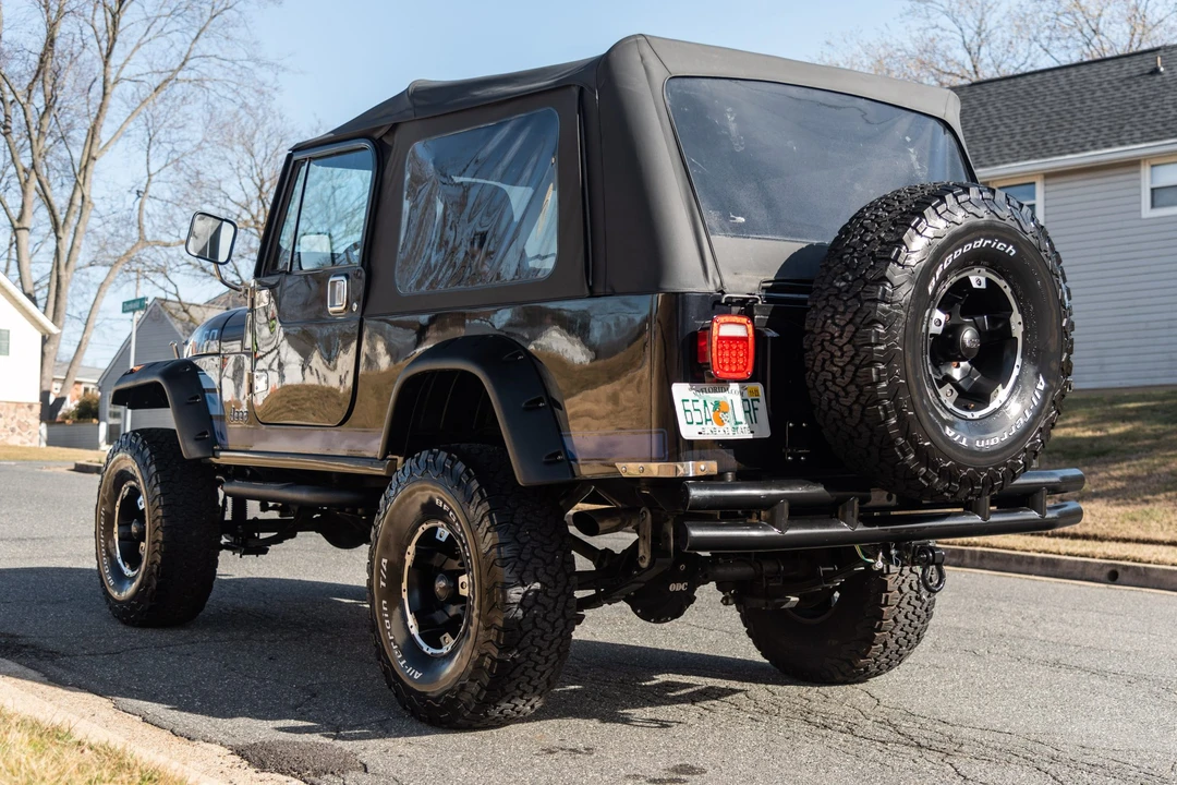 1984 Jeep CJ8 Scrambler - Image 4 of 31