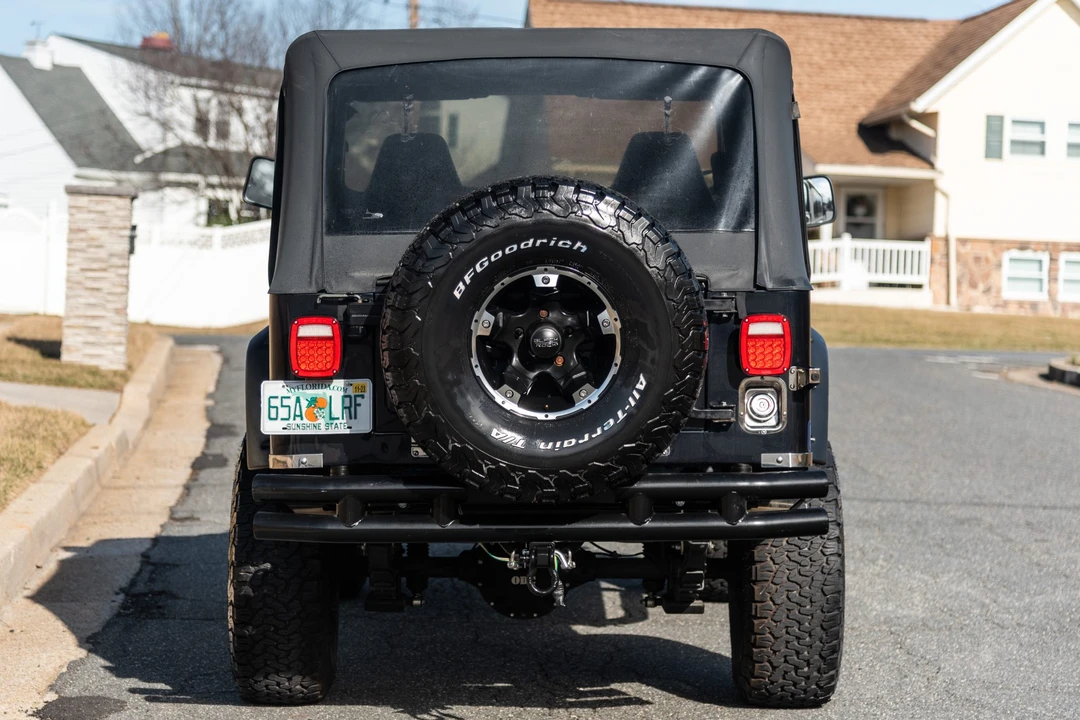 1984 Jeep CJ8 Scrambler - Image 5 of 31