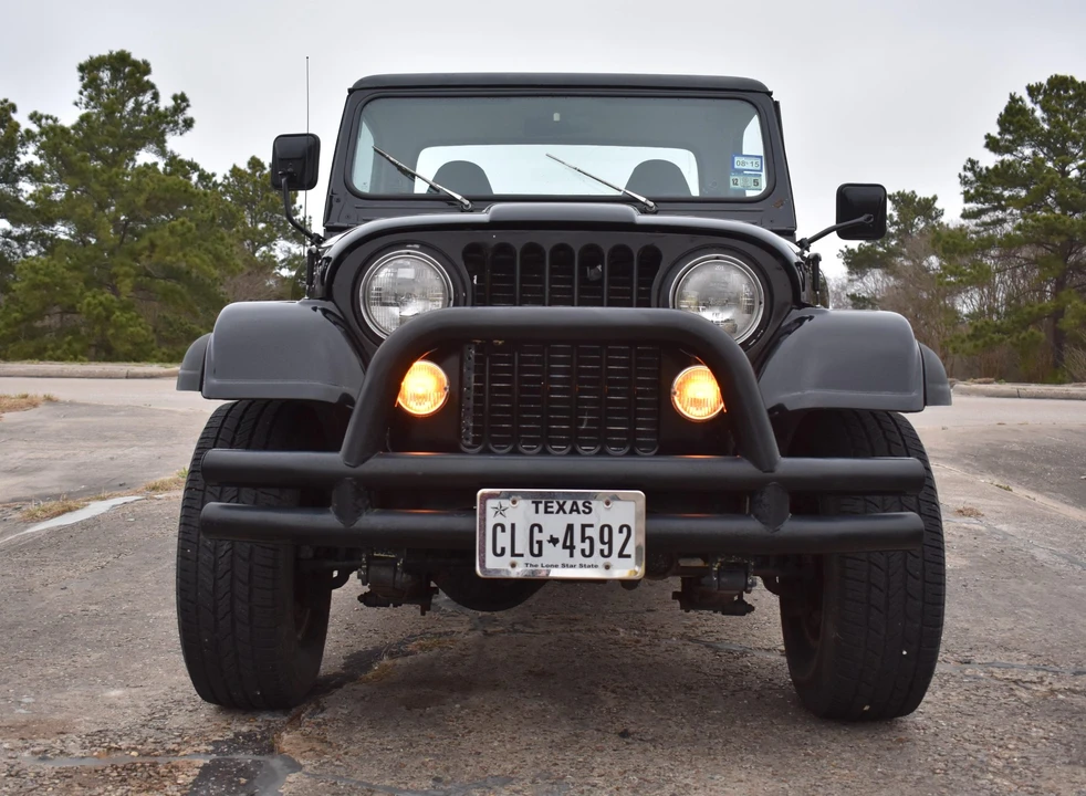 1984 Jeep CJ8 Scrambler - Image 3 of 31