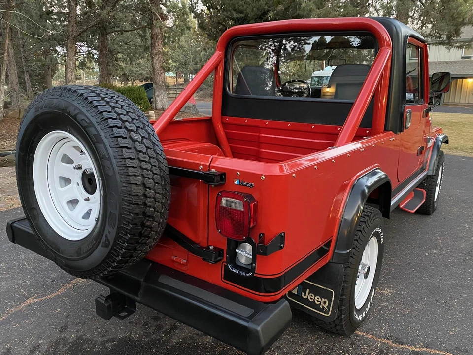 1984 Jeep CJ8 Scrambler - Image 19 of 31