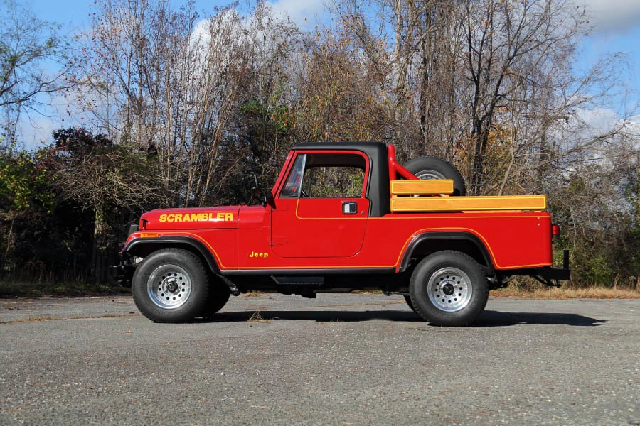 1984 Jeep CJ8 Scrambler - Image 2 of 28