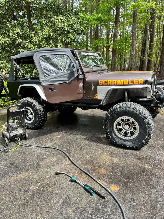 1984 Jeep CJ8 Scrambler - Image 17 of 20